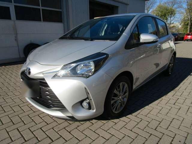 Toyota Yaris 1.0 Klima, Bluetooth, Spurassist+WR