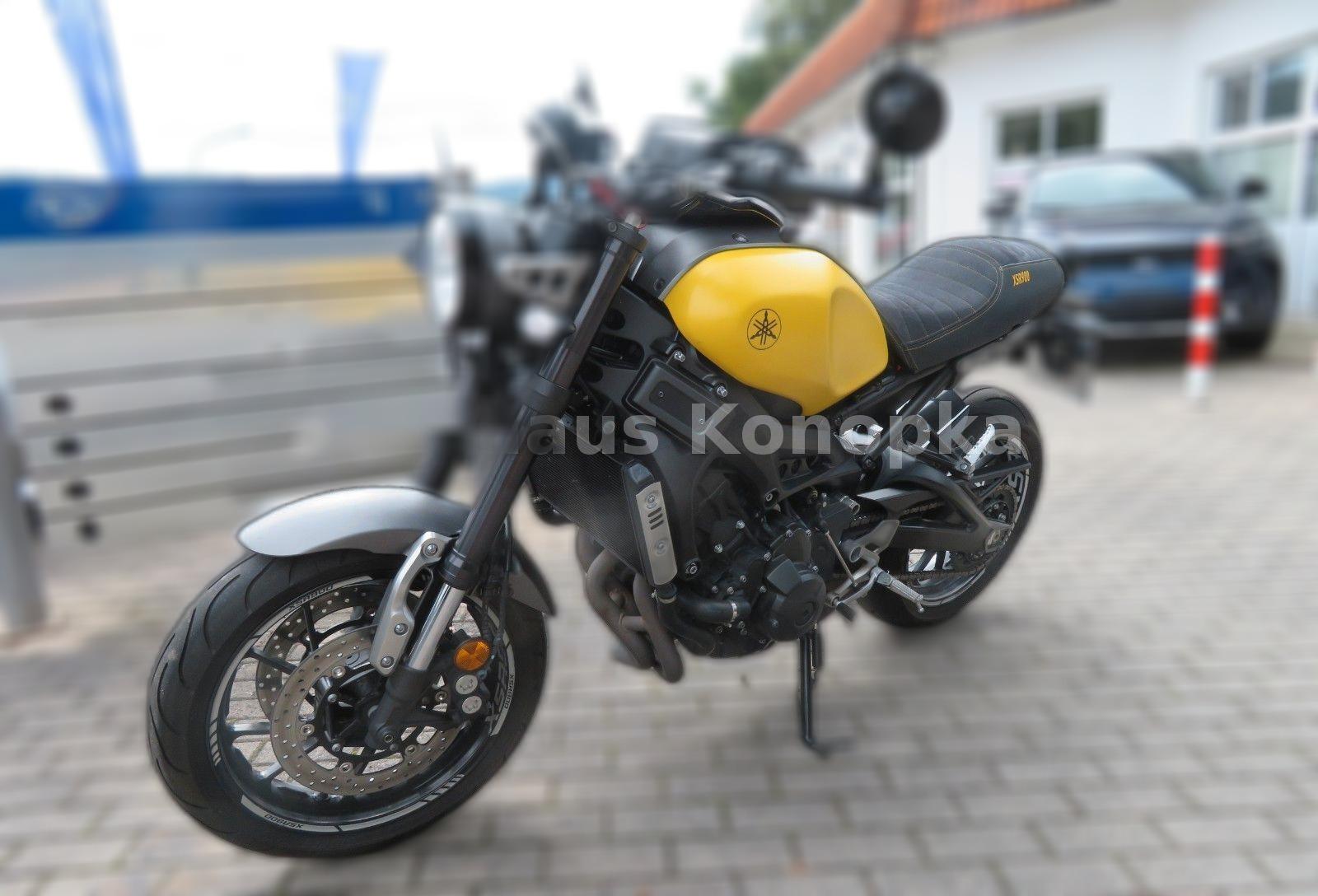 Yamaha XSR 900
